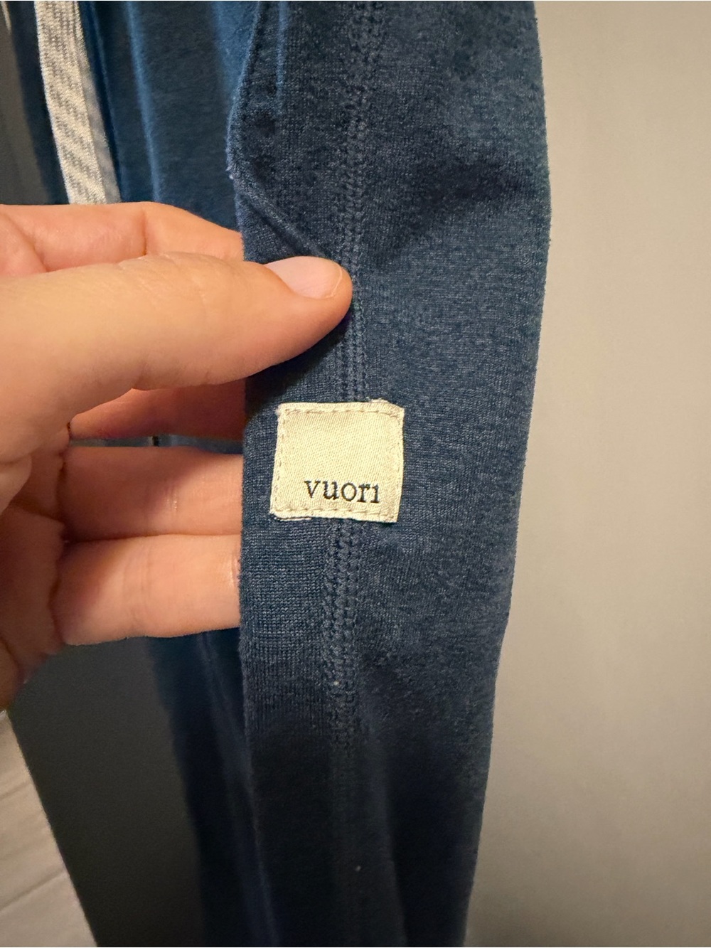 Women’s Vuori Performance Jogger - Picture 2 of 3